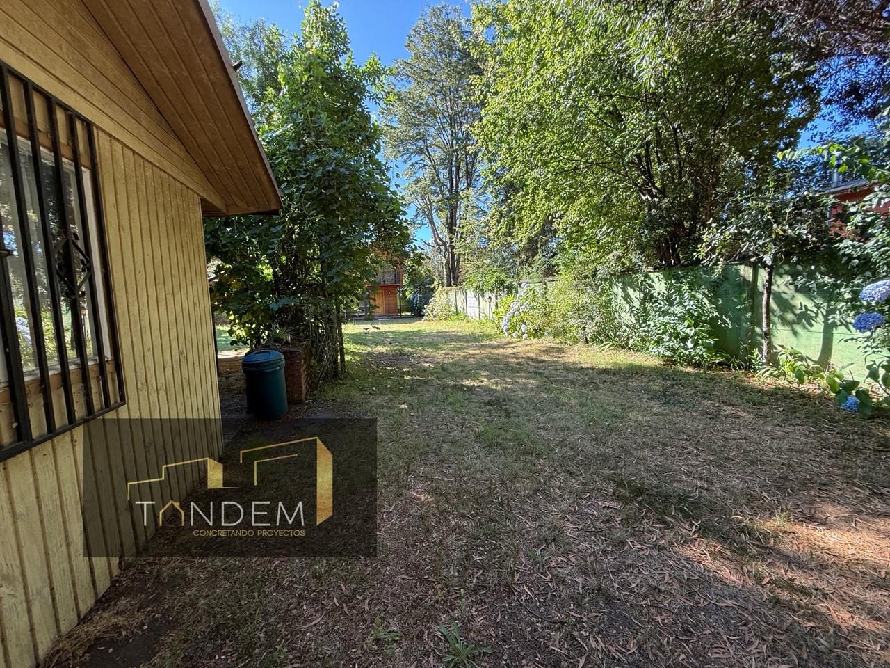 Imagen de Se Vende, Terreno con 2 casas a 1 Cuadra de la Playa Grande de Licánray