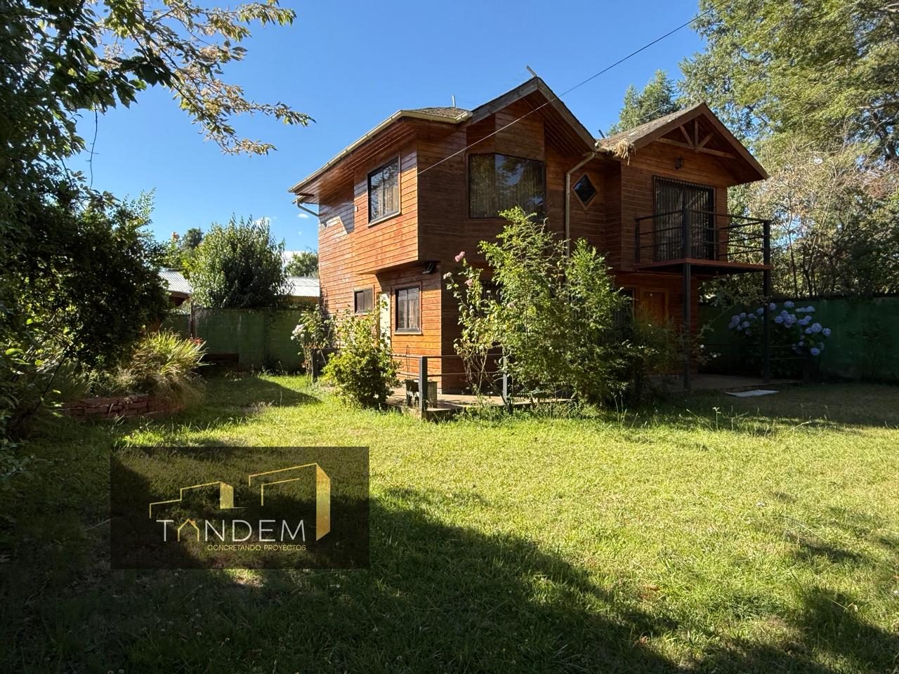 Imagen de Se Vende, Terreno con 2 casas a 1 Cuadra de la Playa Grande de Licánray