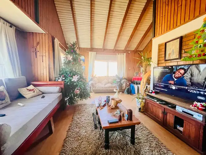 Imagen de Vendemos casa ubicada en Pablo Neruda 