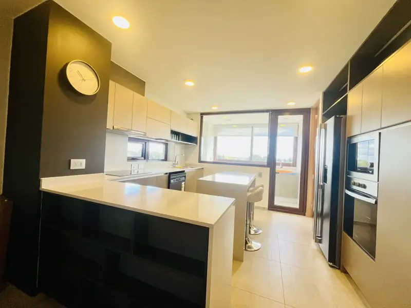 Imagen de Exclusivo departamento amoblado en Portal de la Frontera