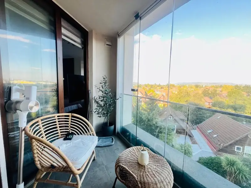 Imagen de Hermoso Departamento en Edificio Alto Inglés