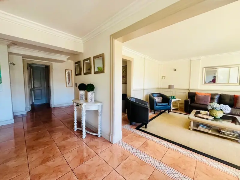 Imagen de Vendemos Departamento en edificio Aillacara