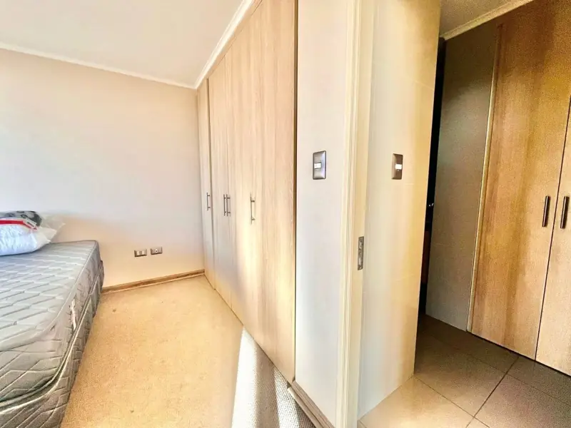 Imagen de Departamento en Edificio Centro Lynch