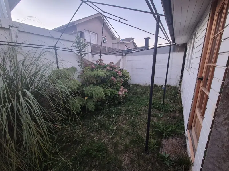 Imagen de Casa en Arriendo, Condominio Entre Bosques, Fundo el Carmen.