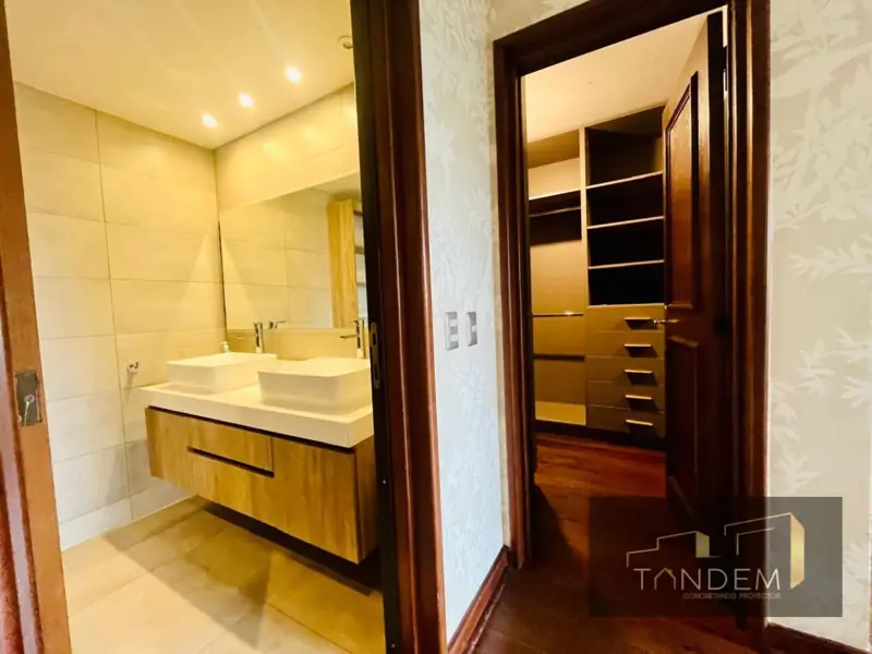 Imagen de Hermoso Departamento en Venta en Avenida Alemania