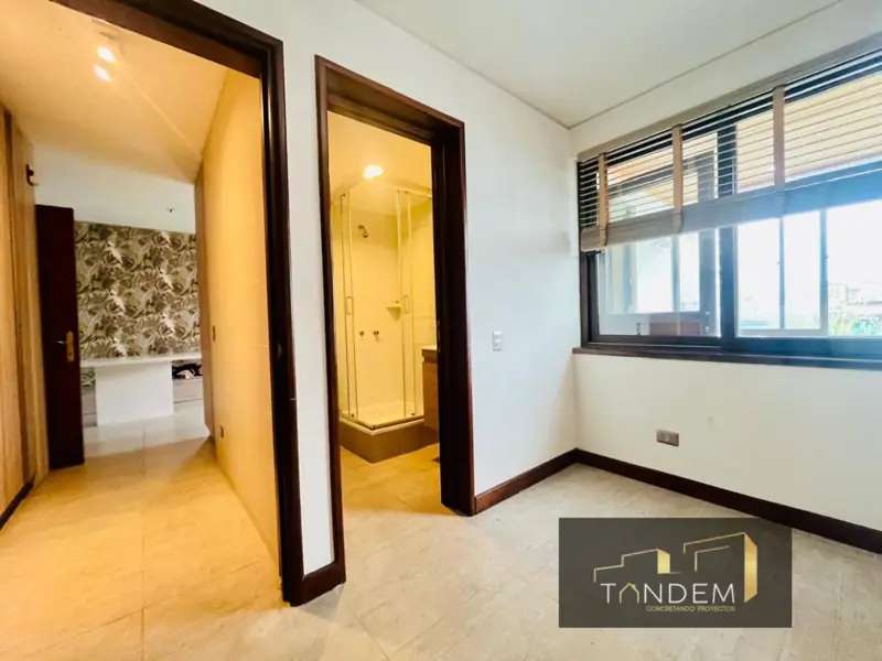 Imagen de Hermoso Departamento en Venta en Avenida Alemania