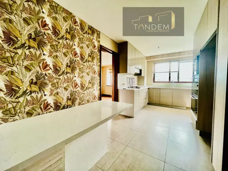 Imagen de Hermoso Departamento en Venta en Avenida Alemania