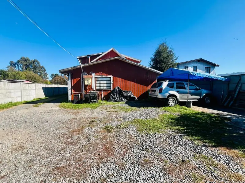 Imagen de Casa con local comercial y dos cabañas para arriendo en el mismo terreno en Cunco!!!