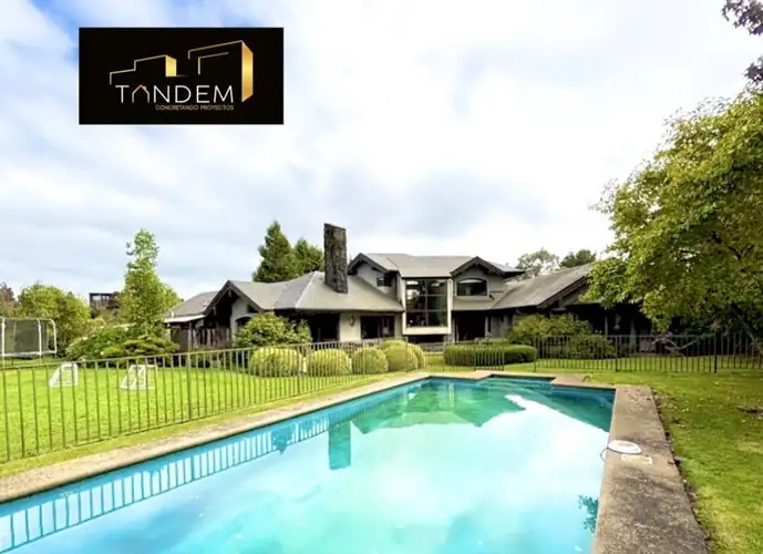 Imagen de Hermosa Casa en Condominio Residencial Privado Lomas del Carmen