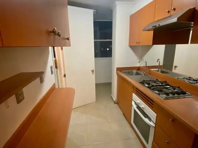 Imagen de OPORTUNIDAD!!! REBAJADISIMO!!! Depto. en Condominio Plaza Club