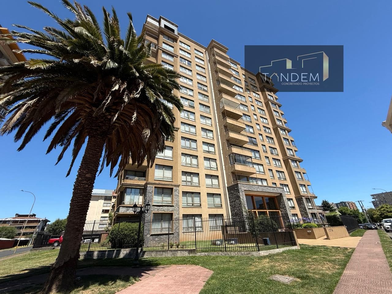 Imagen de Departamento Edificio Jardín de los Reyes