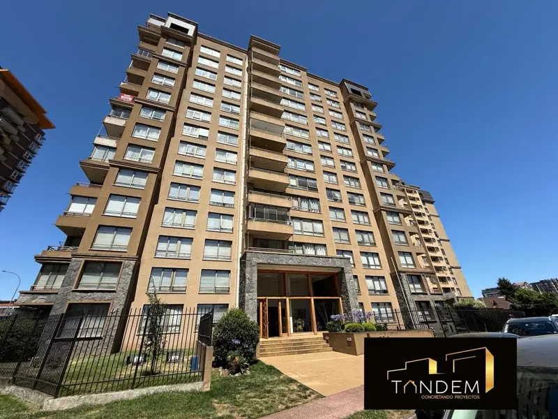 Imagen de Departamento Edificio Jardín de los Reyes