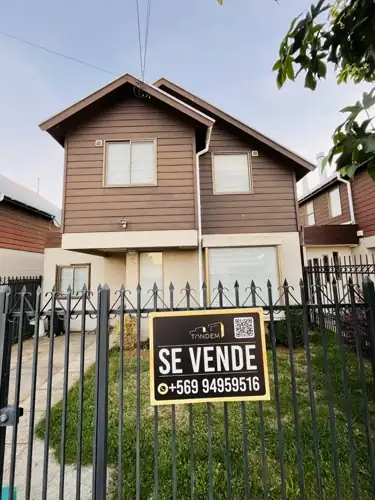 Imagen de Hermosa casa en venta en Hacienda Santa María, Labranza